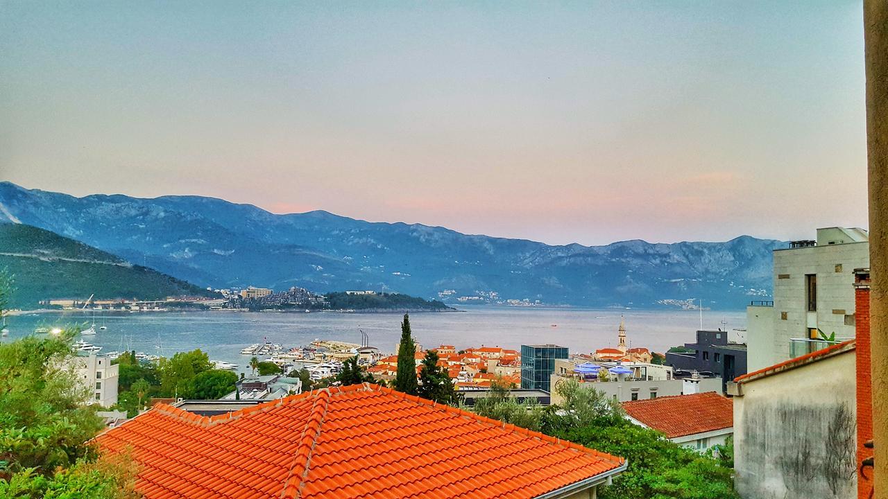 Apartman Sa Pogledom Na More 4 Budva Exterior photo